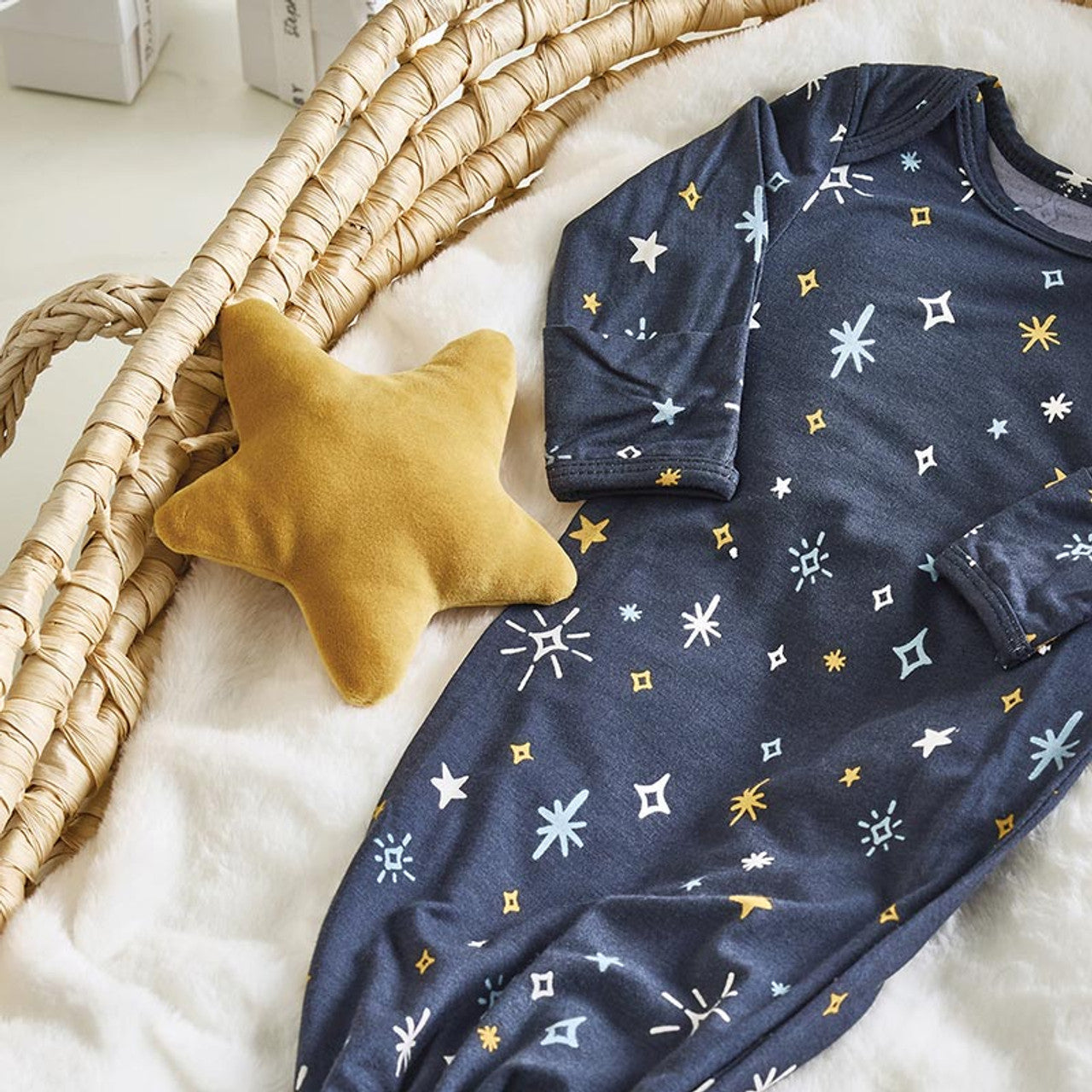 Swaddles with Plush Rattle - Stars