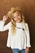 Load image into Gallery viewer, Ribbed White Shirt
