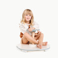 Load image into Gallery viewer, Wholesale Sit + Spin
