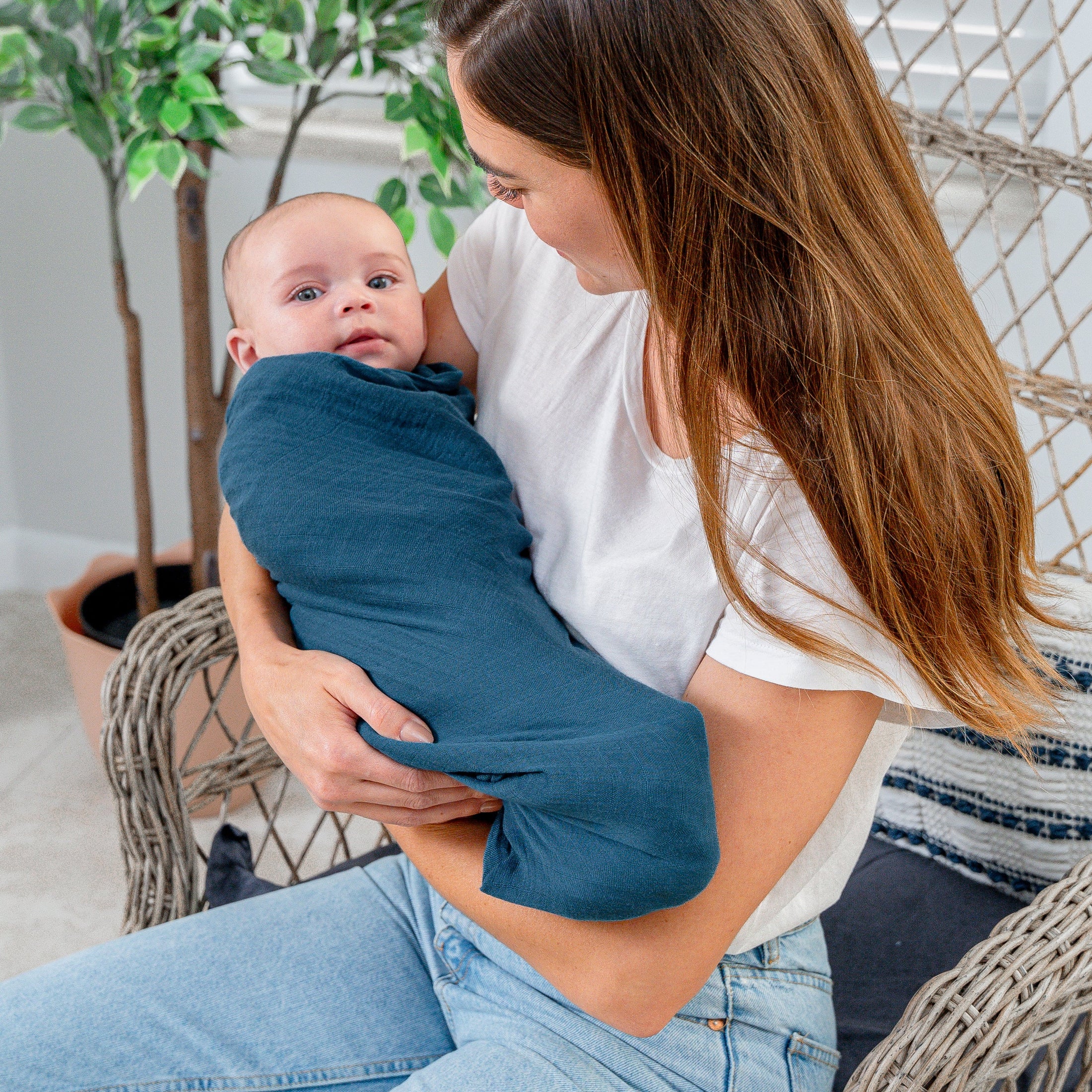Muslin Swaddle Blanket in Wine & Neptune, 2 Pack