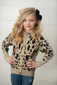 Load image into Gallery viewer, Leopard Button Sweater
