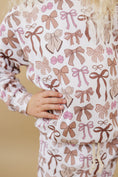 Load image into Gallery viewer, Jogger Set | Mocha Bows
