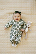 Load image into Gallery viewer, Checkered Christmas Organic Cotton Lounge Set

