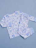 Load image into Gallery viewer, Bamboo Two Piece Set | Blue Flowers
