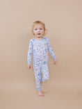 Load image into Gallery viewer, Bamboo Two Piece Set | Blue Flowers
