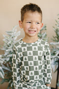 Load image into Gallery viewer, Checkered Christmas Organic Cotton Lounge Set

