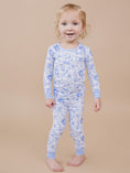 Load image into Gallery viewer, Bamboo Two Piece Set | Blue Flowers
