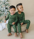 Load image into Gallery viewer, Evergreen Dreams 2pc Bamboo Pajamas *Sizes 0/3 through 6/12 months Left
