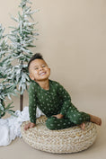 Load image into Gallery viewer, Evergreen Dreams 2pc Bamboo Pajamas *Sizes 0/3 through 6/12 months Left
