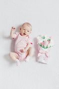 Load image into Gallery viewer, BBco. Floral Baby Gift Set

