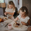 Load image into Gallery viewer, Round Dinnerware Plates
