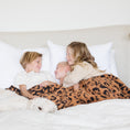Load image into Gallery viewer, DOUBLE-LAYER BAMBONI® THROW BLANKETS
