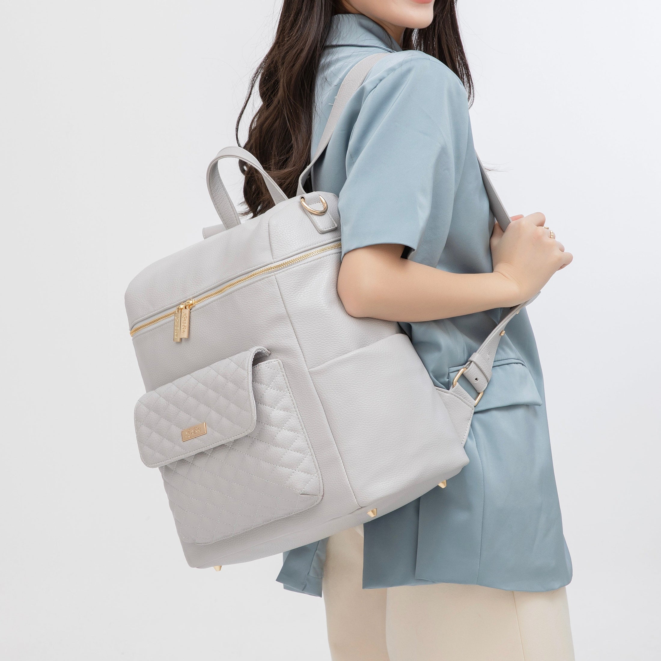 Signature Diaper Bag Stone Grey