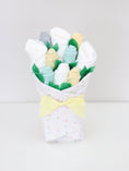 Load image into Gallery viewer, Neutral Dots Baby Gift Set
