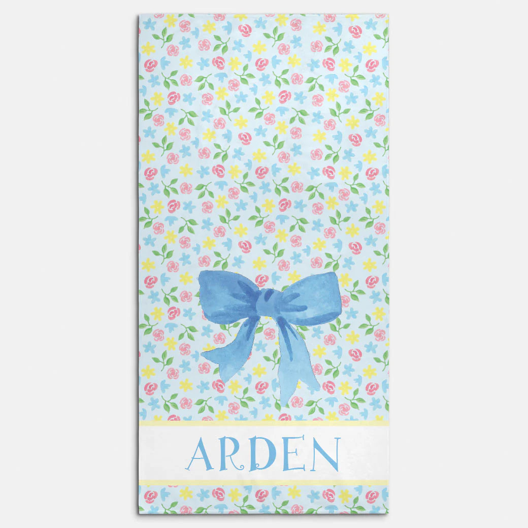Blooms & Bows Beach Towel