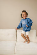 Load image into Gallery viewer, USA Daisy Crewneck Sweatshirt
